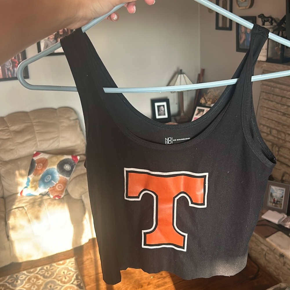 Black orange and white TN crop shirt |